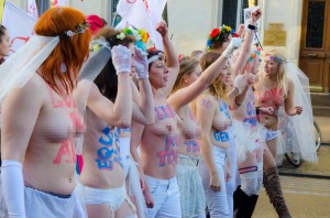 Anti-Femen